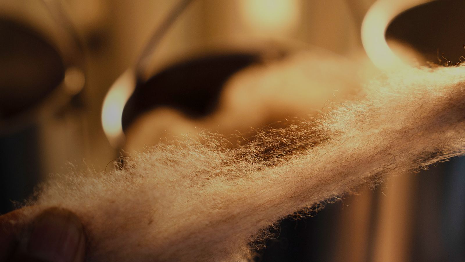 Noveldo premium cashmere fiber detail