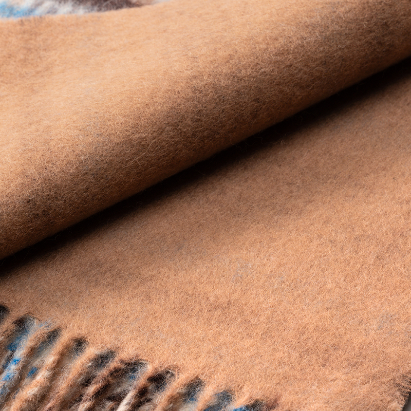 Woolen spun fiber